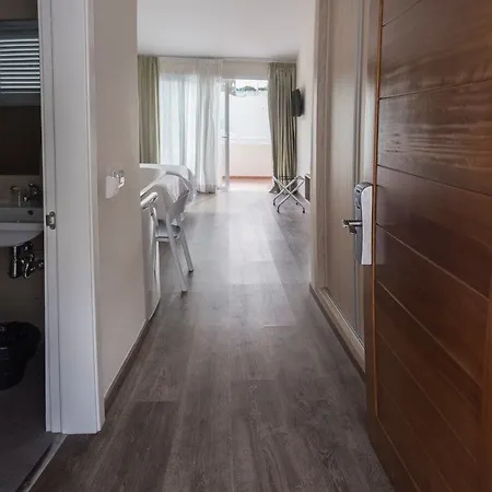 Paradero * Playa de las Américas